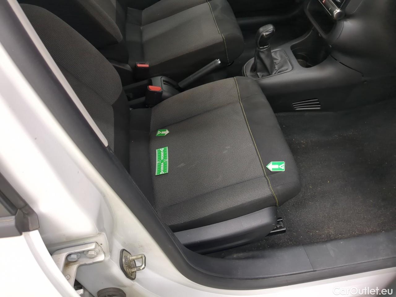 Citroen  C3 CITROEN  Société VU 5p Berline BlueHDi 100 SandS BVM Feel Nav #47
