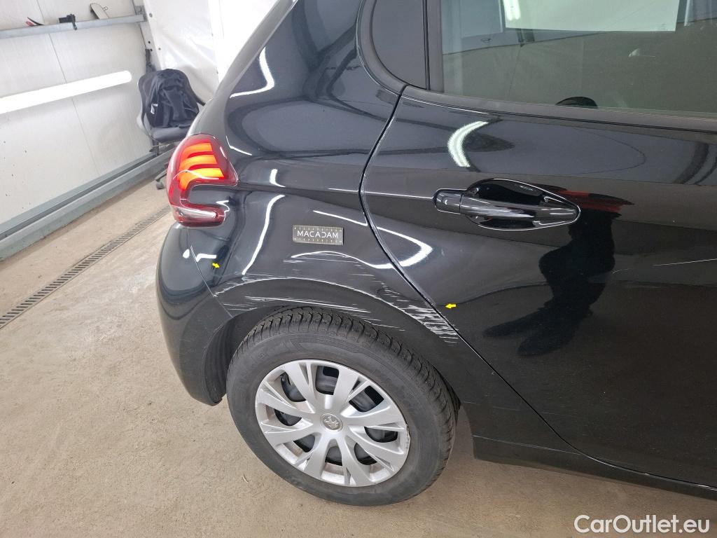  Peugeot  208  Affaire Premium Pack 1.2 80CV BVM5 E6dT #3