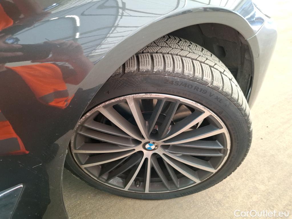  Bmw  Serie 5 BMW Série 5 Touring / 2020 / 5P / Break 530dA 286ch Business Design #7