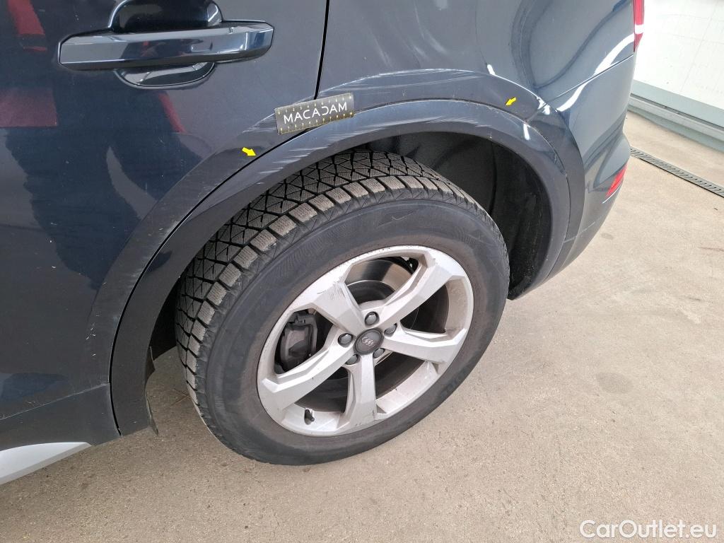  Audi  Q5  design luxe quattro 2.0 TDI 190CV BVA7 E6 #37