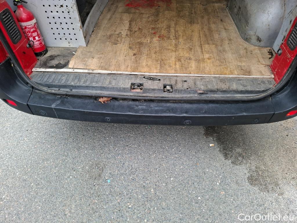  Renault  Master  III Fourgon L2H2 3 5 Grand Confort dCi 130CV BVM6 E6 #33