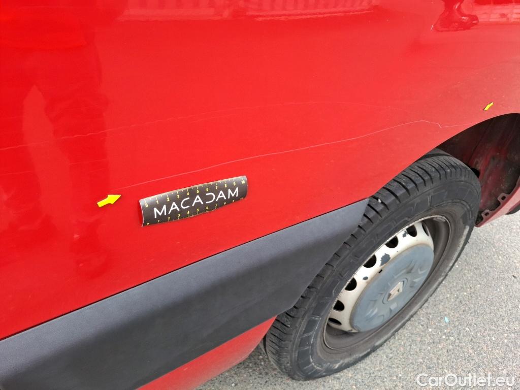 Renault  Master  III Fourgon L2H2 3 5 Grand Confort dCi 130CV BVM6 E6 #13