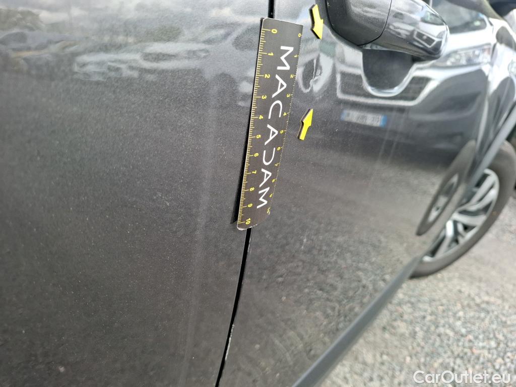  Peugeot  2008  Active Business 1.5 HDi 130CV BVA8 E6d / VO RECONDITIONNE - PHOTOS AVANT RECONDITIONNEMENT #8