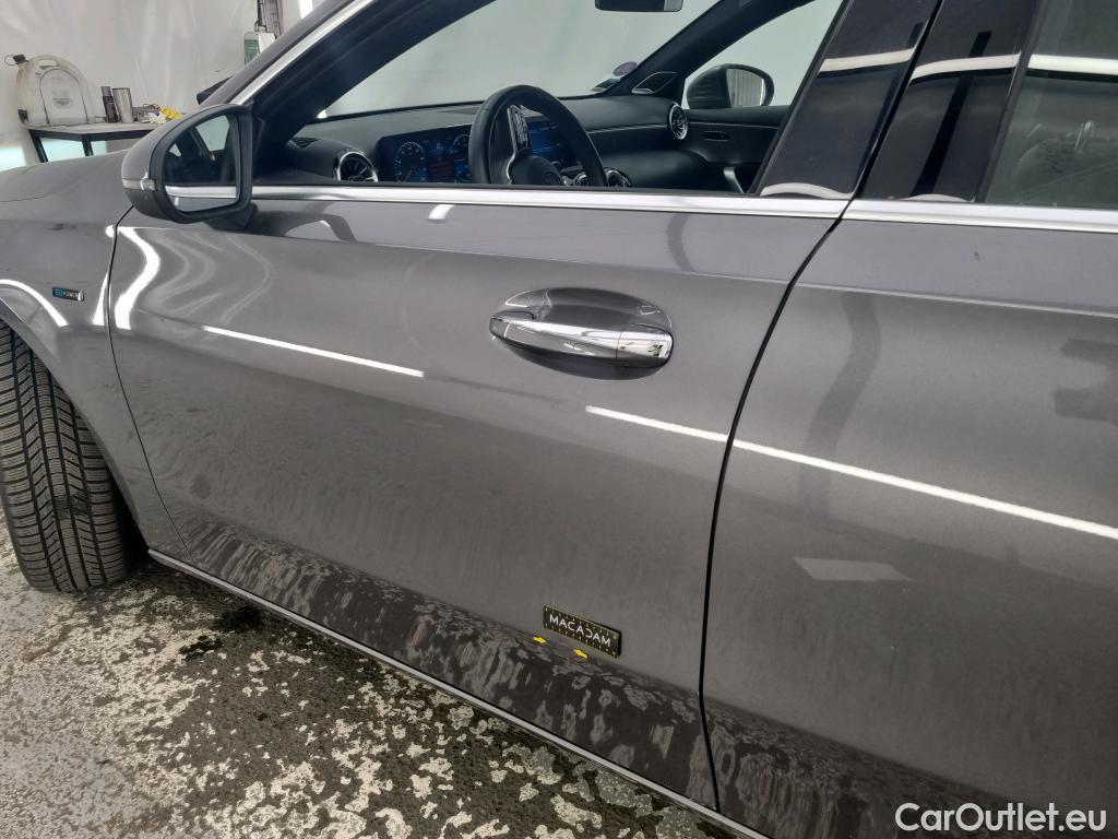  Mercedes  A-Klasse MERCEDES-BENZ Classe A Compact / 2018 / 5P / Berline A 250 e Progressive Line 8G-DCT / VO RECONDITIONNE - PHOTOS AVANT RECONDITIONNEMENT #3