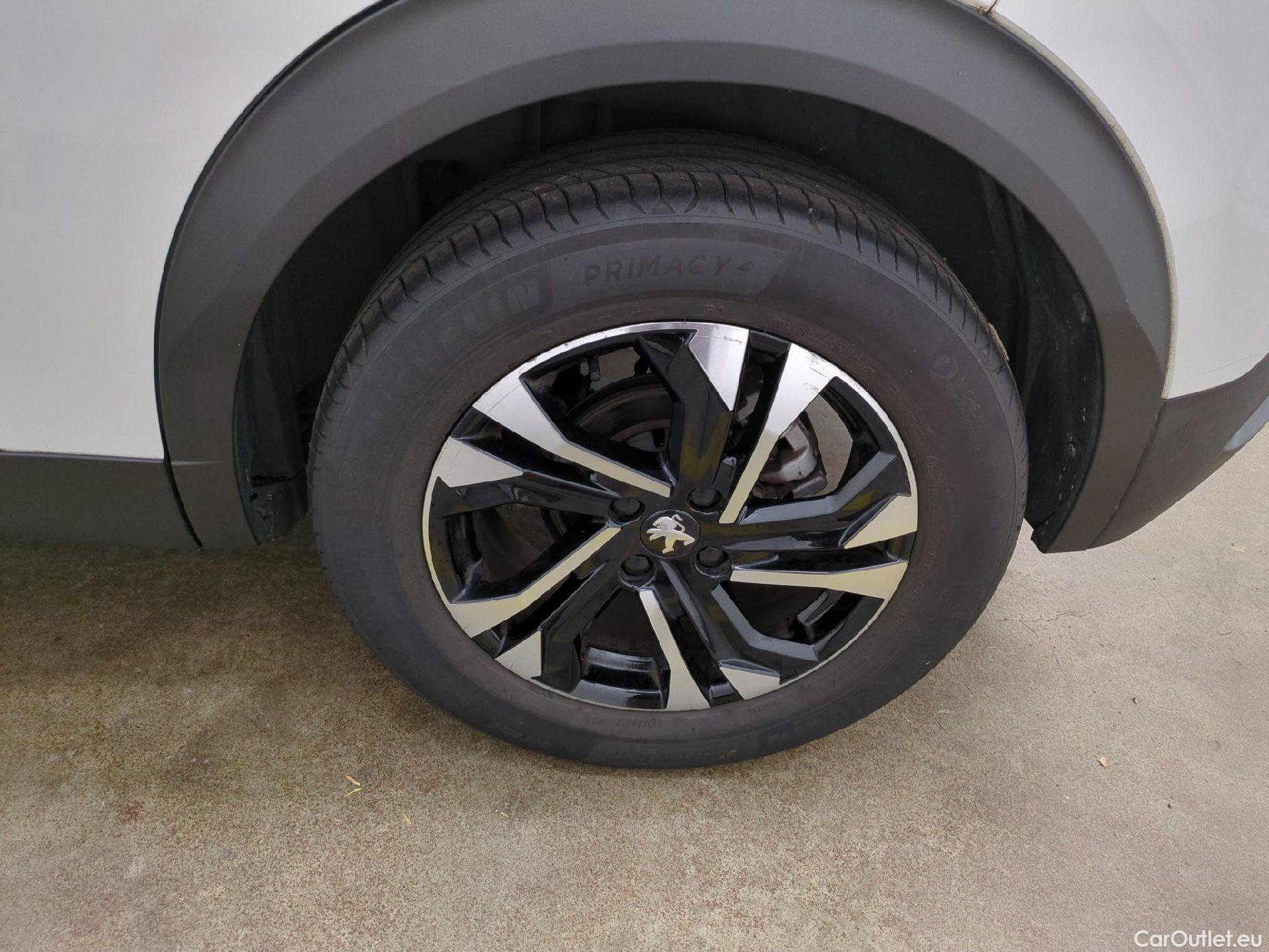  Peugeot  2008  Allure Business 1.2 PureTech 130CV BVA8 E6d #4