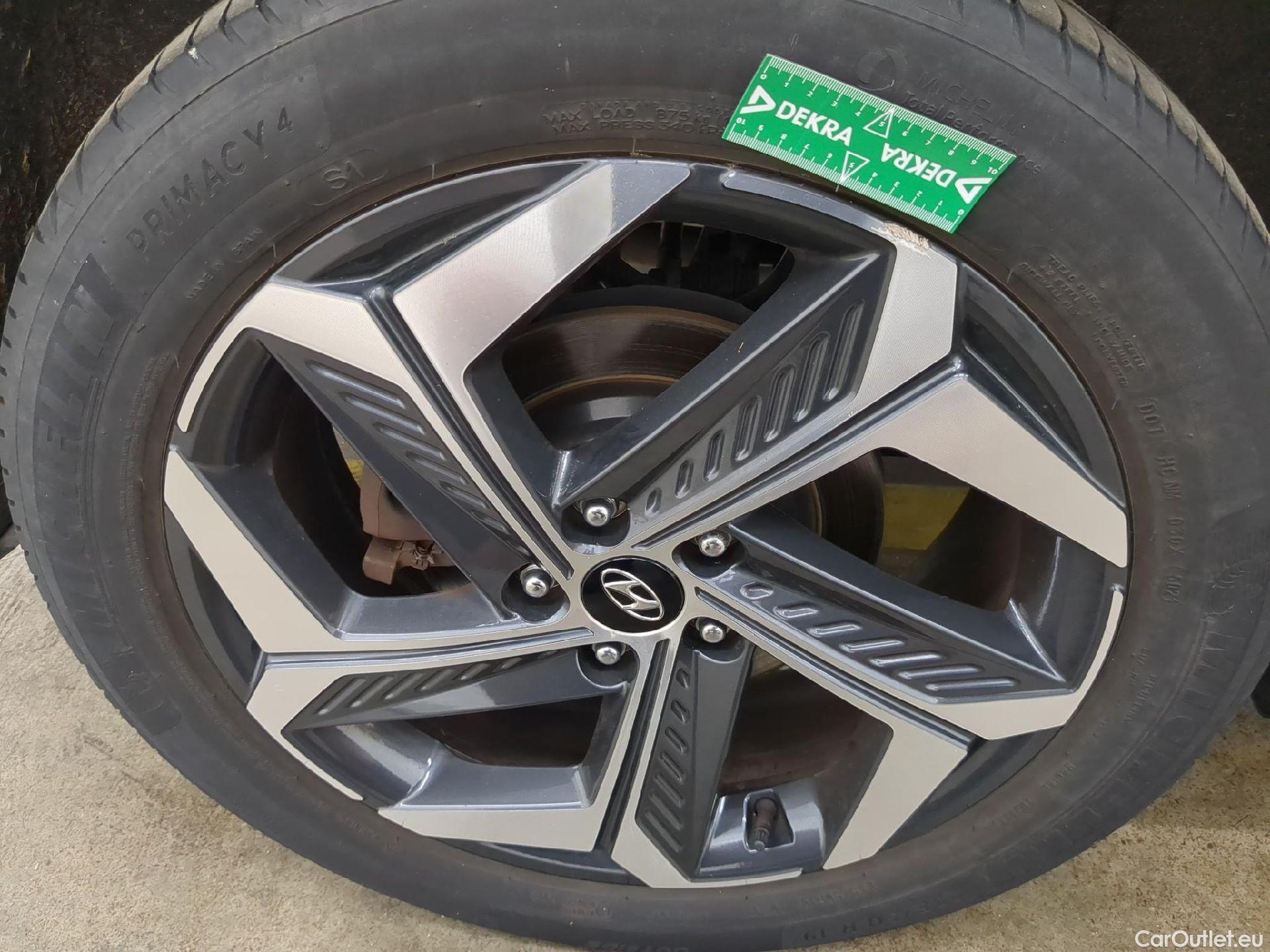  Hyundai  Tucson  Executive Plug-In Hybrid 4WD 1.6 T-GDI 265CV BVA6 E6d #12