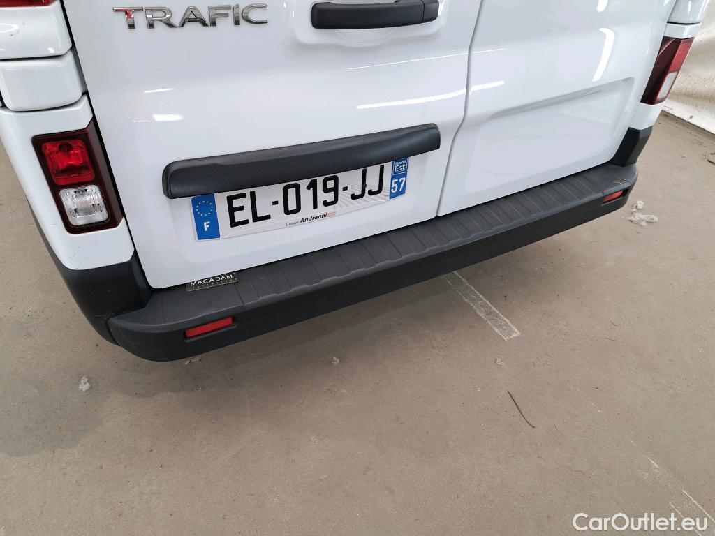  Renault  Trafic RENAULT  4p VCA Zen L1 Energy dCi 125 8 places combi #1