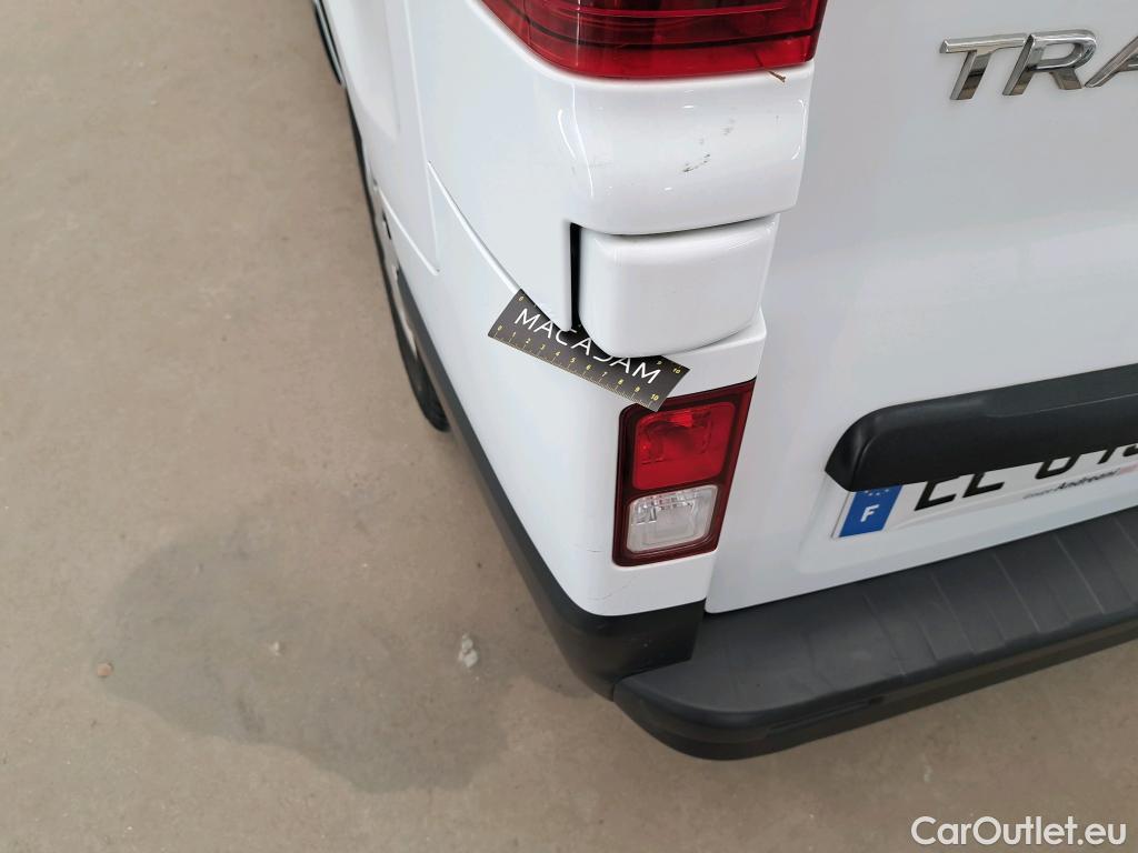  Renault  Trafic RENAULT  4p VCA Zen L1 Energy dCi 125 8 places combi #11