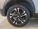  Peugeot  2008 PEUGEOT  / 2019 / 5P / CROSSOVER PURETECH 130 ALLURE PACK S/S #18