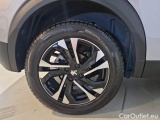  Peugeot  2008 PEUGEOT  / 2019 / 5P / CROSSOVER PURETECH 130 ALLURE PACK S/S #47