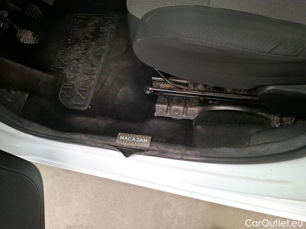  Citroen  Berlingo  Fourgon Confort L1 (Court) 1.6 BlueHDi 75CV BVM5 E6 #15