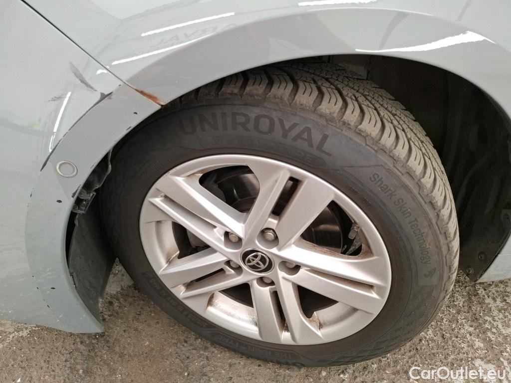  Toyota  Corolla TOYOTA  Touring Sports / 2018 / 5P / Break Hybride 122h Dynamic Business Stage Acad #37