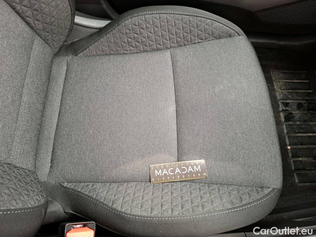  Renault  Clio  / 2019 / 5P / Berline Business SCe 65
 #18