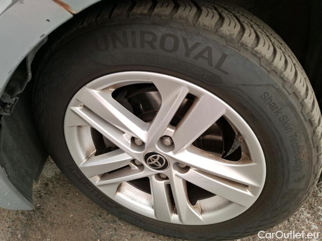  Toyota  Corolla TOYOTA  Touring Sports / 2018 / 5P / Break Hybride 122h Dynamic Business Stage Acad #38