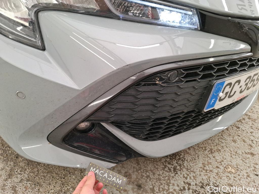  Toyota  Corolla TOYOTA  Touring Sports / 2018 / 5P / Break Hybride 122h Dynamic Business Stage Acad #40