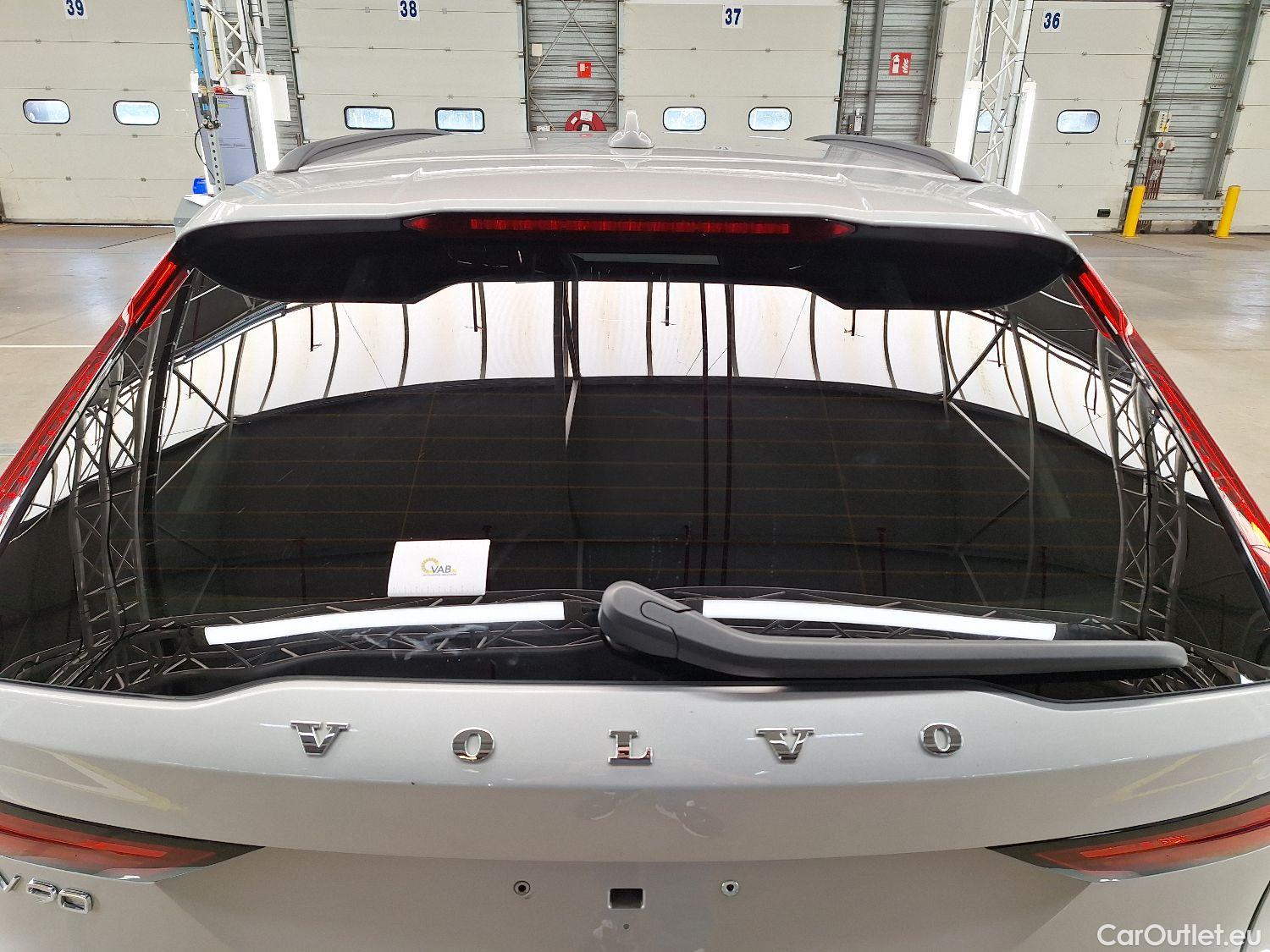  Volvo  V90 Volvo,  FL'20, Volvo  B4 D Core Aut. 5d #31