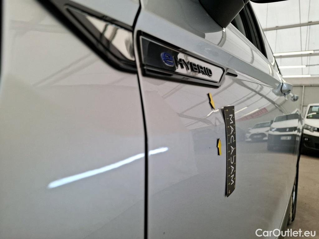  Volkswagen  Tiguan VOLKSWAGEN  / 2020 / 5P / SUV 1.4 eHybrid 245 DSG6 Elegance #6
