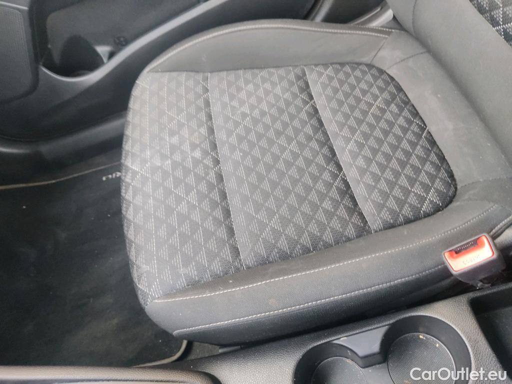  KIA  Rio KIA  / 2020 / 5P / berlina con portón 1.2 DPi 62kW (84CV) Concept #6