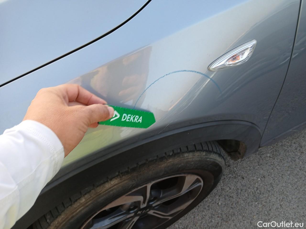  KIA  XCeed KIA  / 2019 / 5P / todoterreno 1.0 T-GDi Drive 88kW (120CV) #10