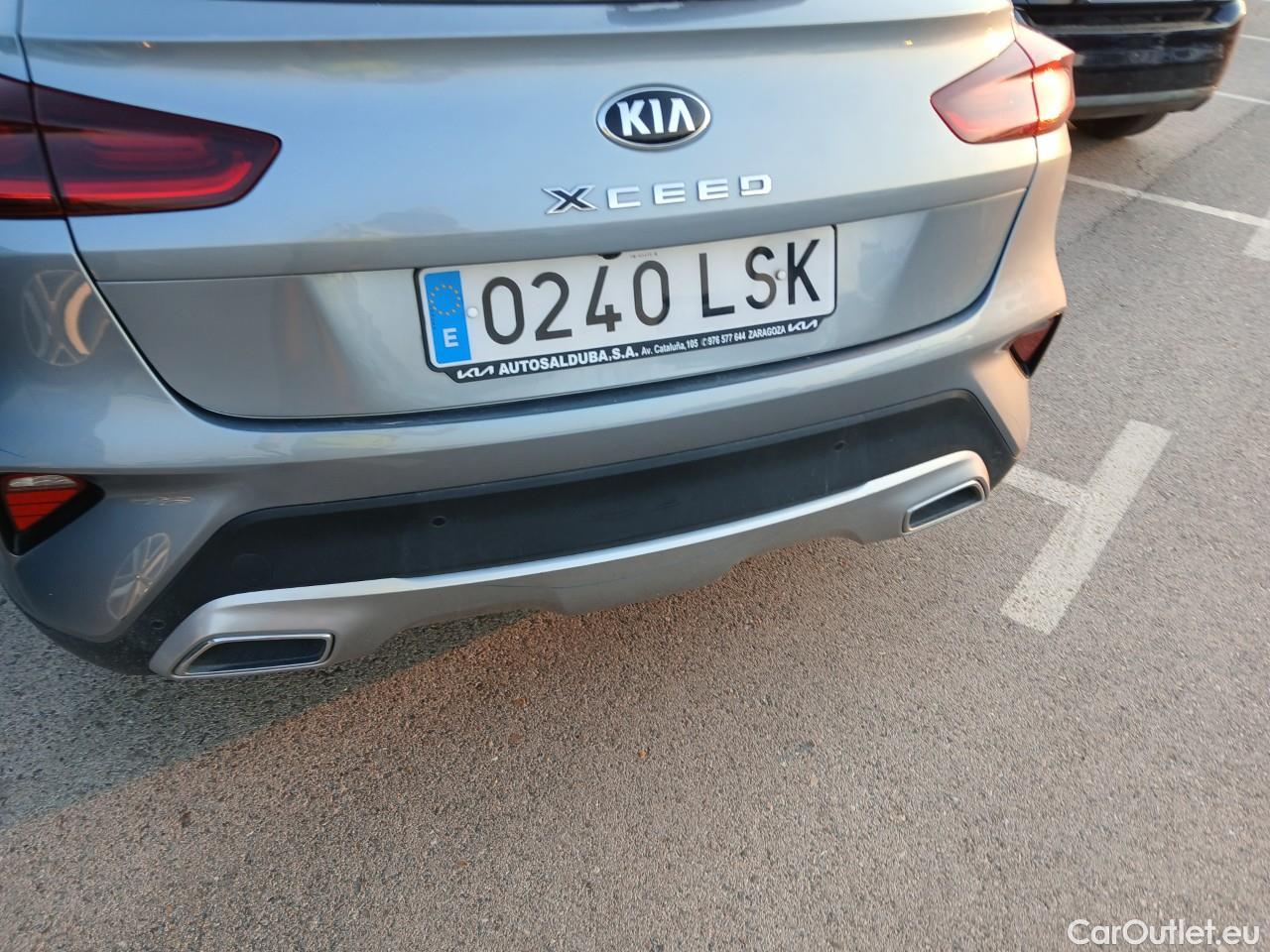  KIA  XCeed KIA  / 2019 / 5P / todoterreno 1.0 T-GDi Drive 88kW (120CV) #18