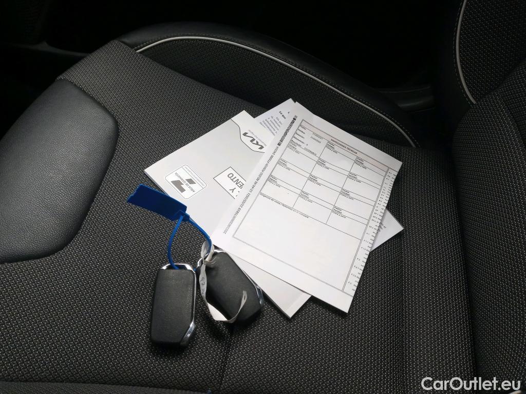  KIA  Niro  e- Drive 205CV #18
