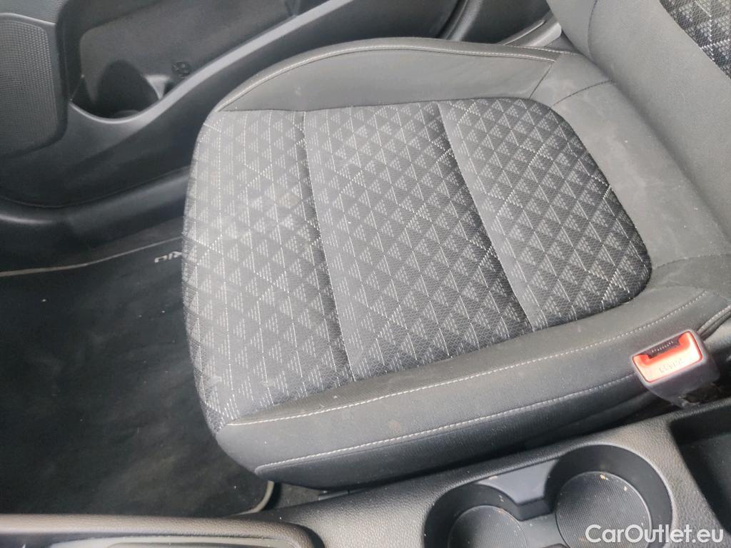  KIA  Rio KIA  / 2020 / 5P / berlina con portón 1.2 DPi 62kW (84CV) Concept #7