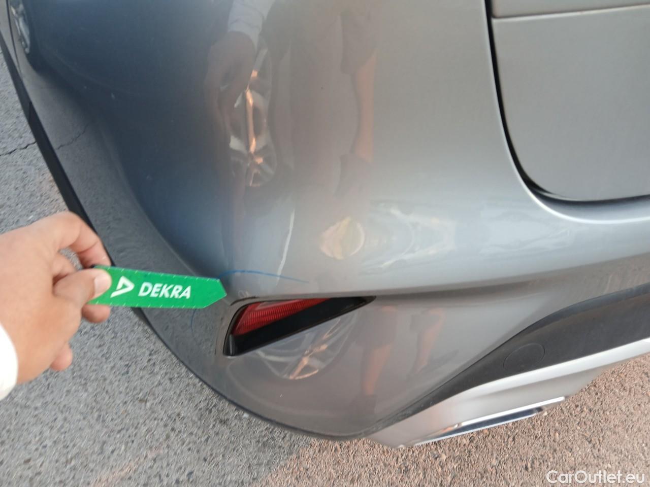  KIA  XCeed KIA  / 2019 / 5P / todoterreno 1.0 T-GDi Drive 88kW (120CV) #17