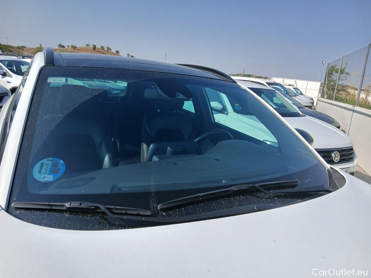 Hyundai  Tucson HYUNDAI  / 2018 / 5P / todoterreno 1.6 CRDI 100kW (136CV) 48V N-Line X 4X2 #9