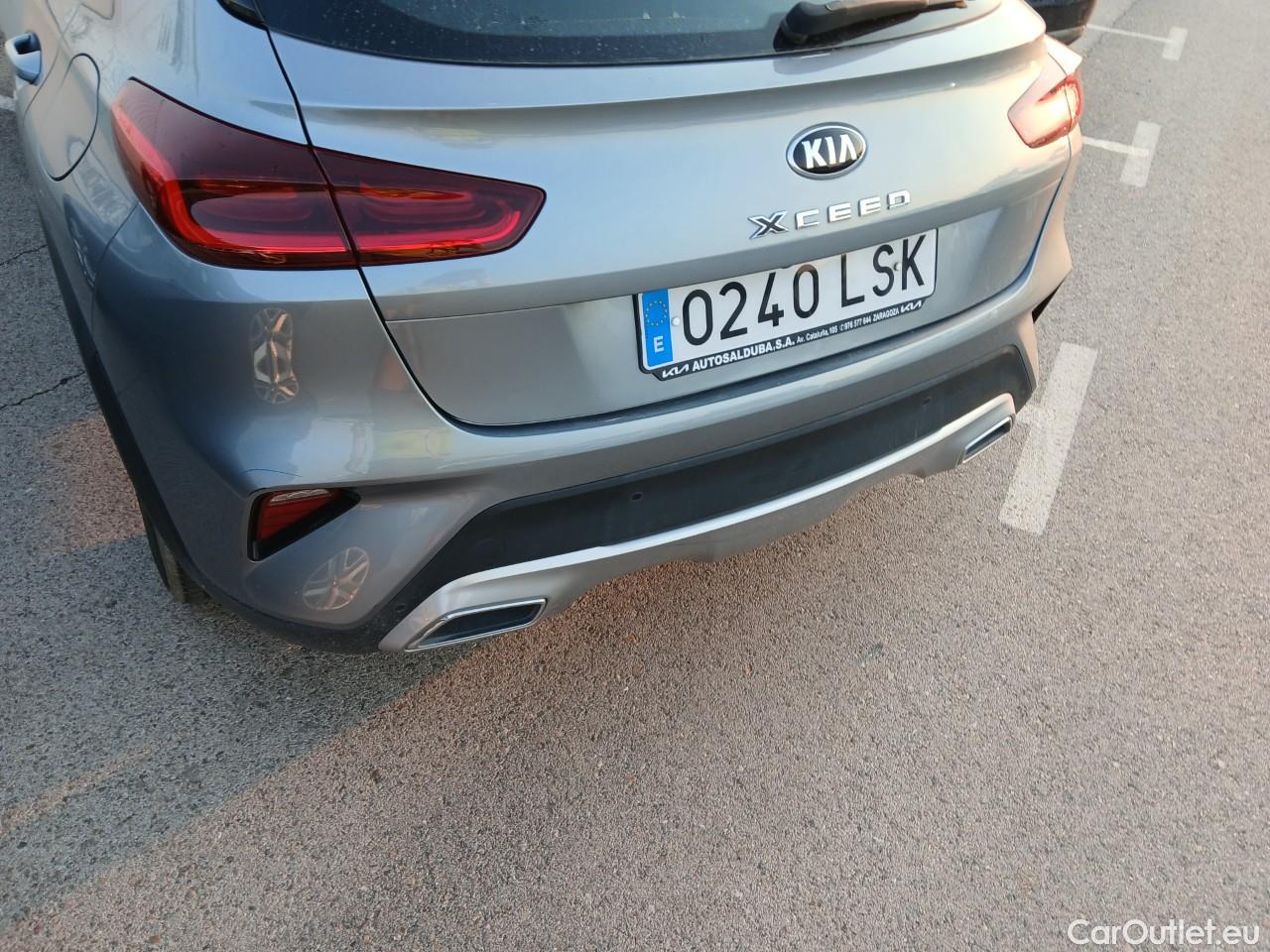  KIA  XCeed KIA  / 2019 / 5P / todoterreno 1.0 T-GDi Drive 88kW (120CV) #16