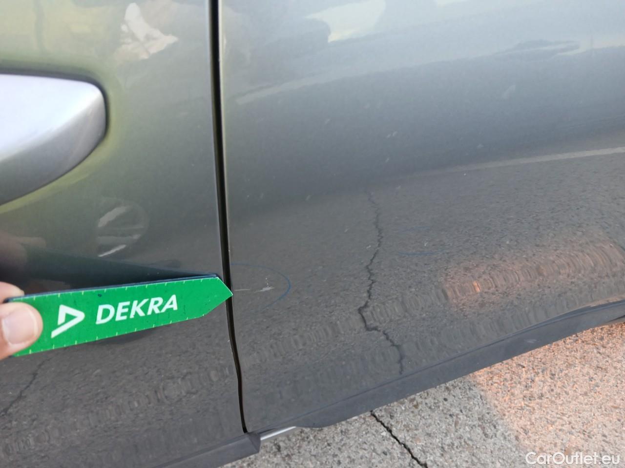  KIA  XCeed KIA  / 2019 / 5P / todoterreno 1.0 T-GDi Drive 88kW (120CV) #14