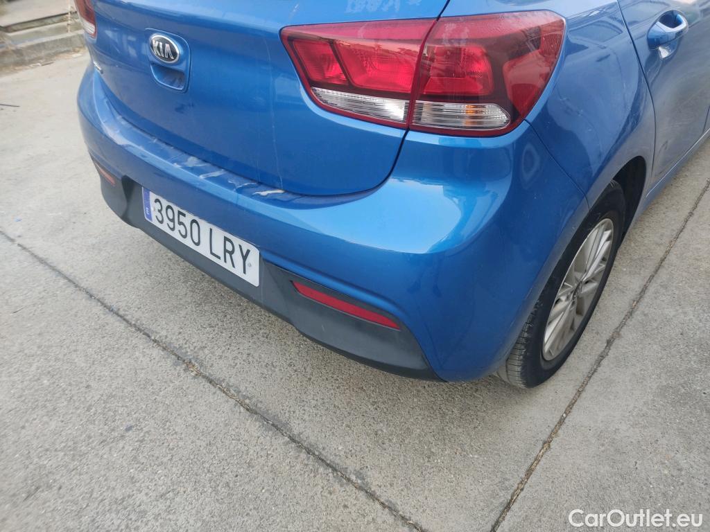  KIA  Rio KIA  / 2020 / 5P / berlina con portón 1.2 DPi 62kW (84CV) Concept #12