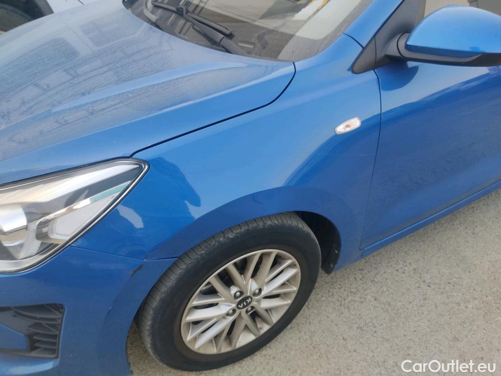  KIA  Rio KIA  / 2020 / 5P / berlina con portón 1.2 DPi 62kW (84CV) Concept #3
