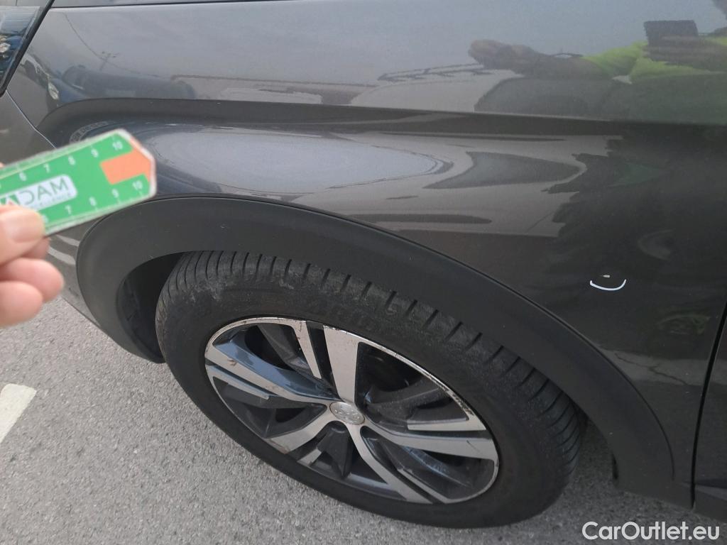  Peugeot  3008  Allure 1.2 PureTech 130CV AT8 E6d #50
