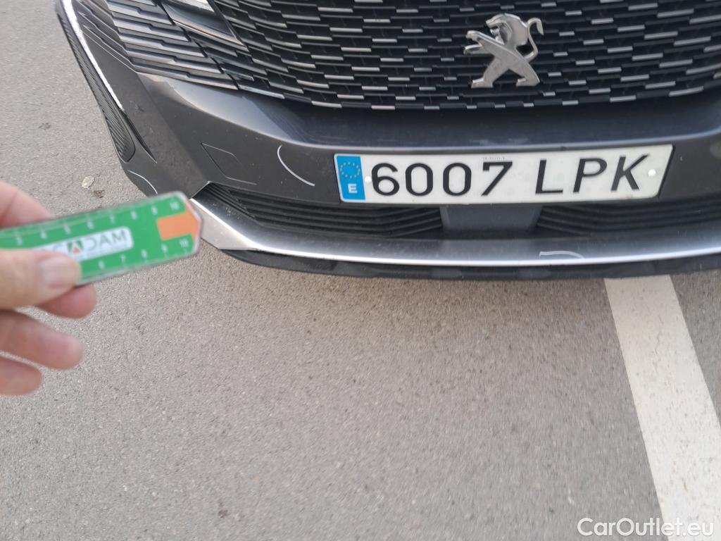  Peugeot  3008  Allure 1.2 PureTech 130CV AT8 E6d #36