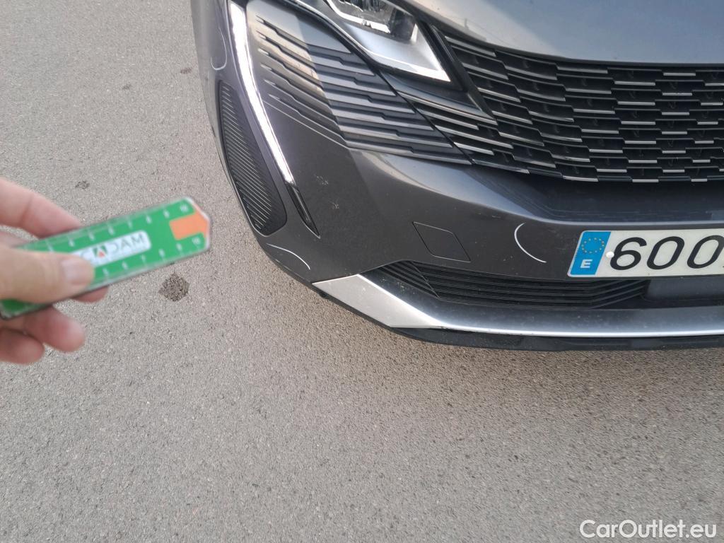  Peugeot  3008  Allure 1.2 PureTech 130CV AT8 E6d #33