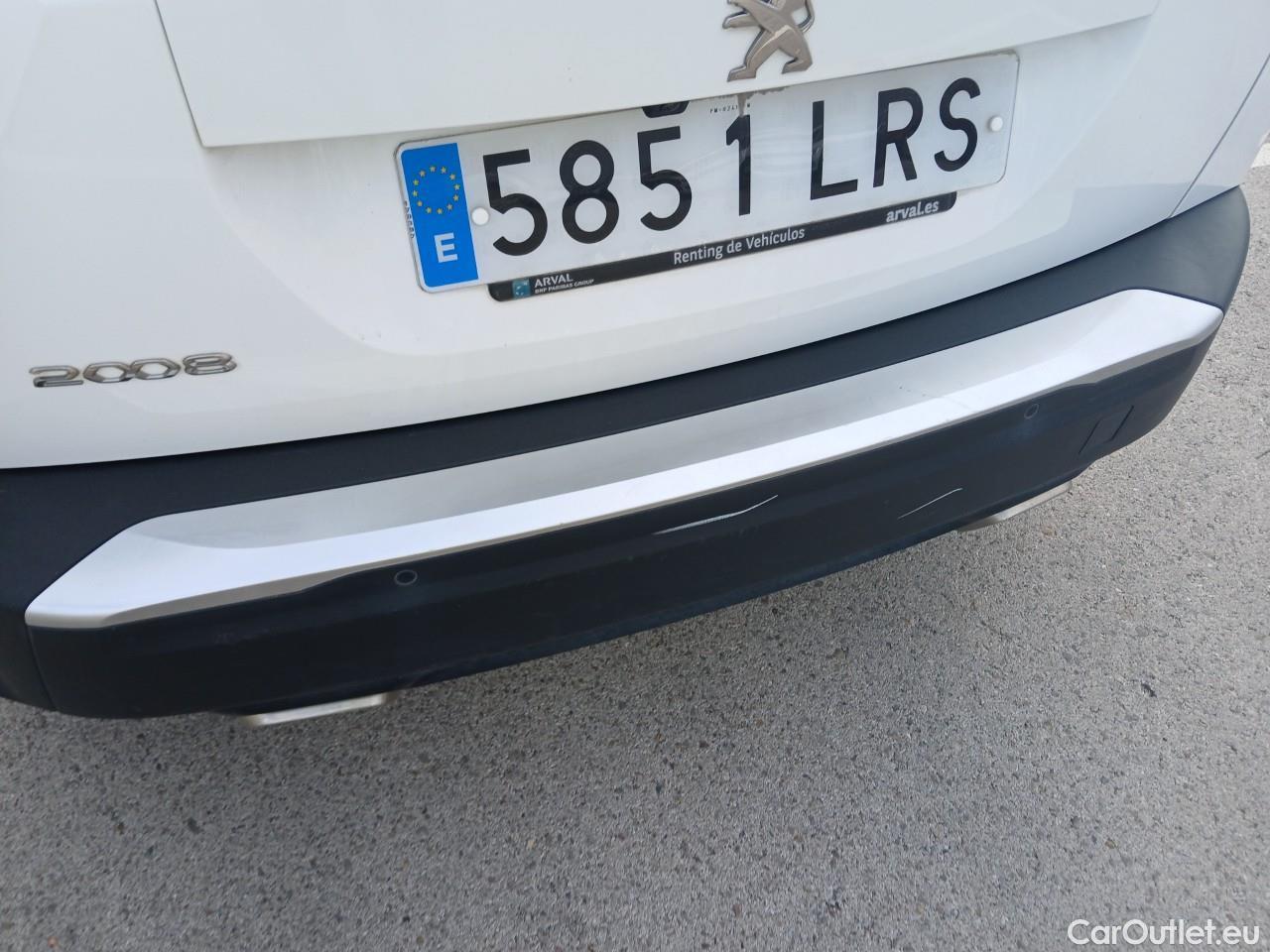  Peugeot  2008  Allure Pack 1.2 PureTech 130CV AT8 E6d #28