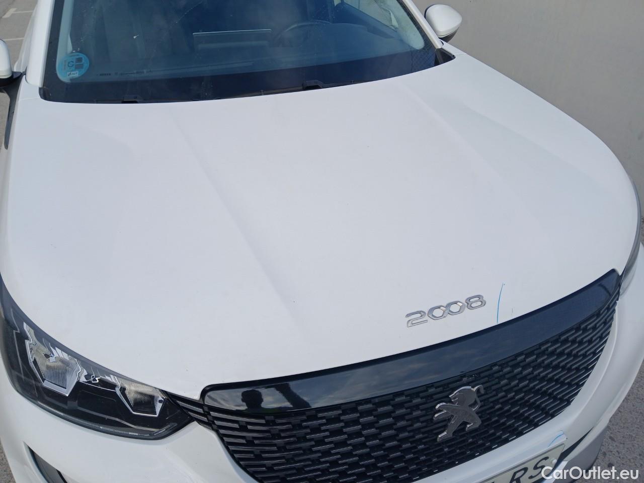  Peugeot  2008  Allure Pack 1.2 PureTech 130CV AT8 E6d #6