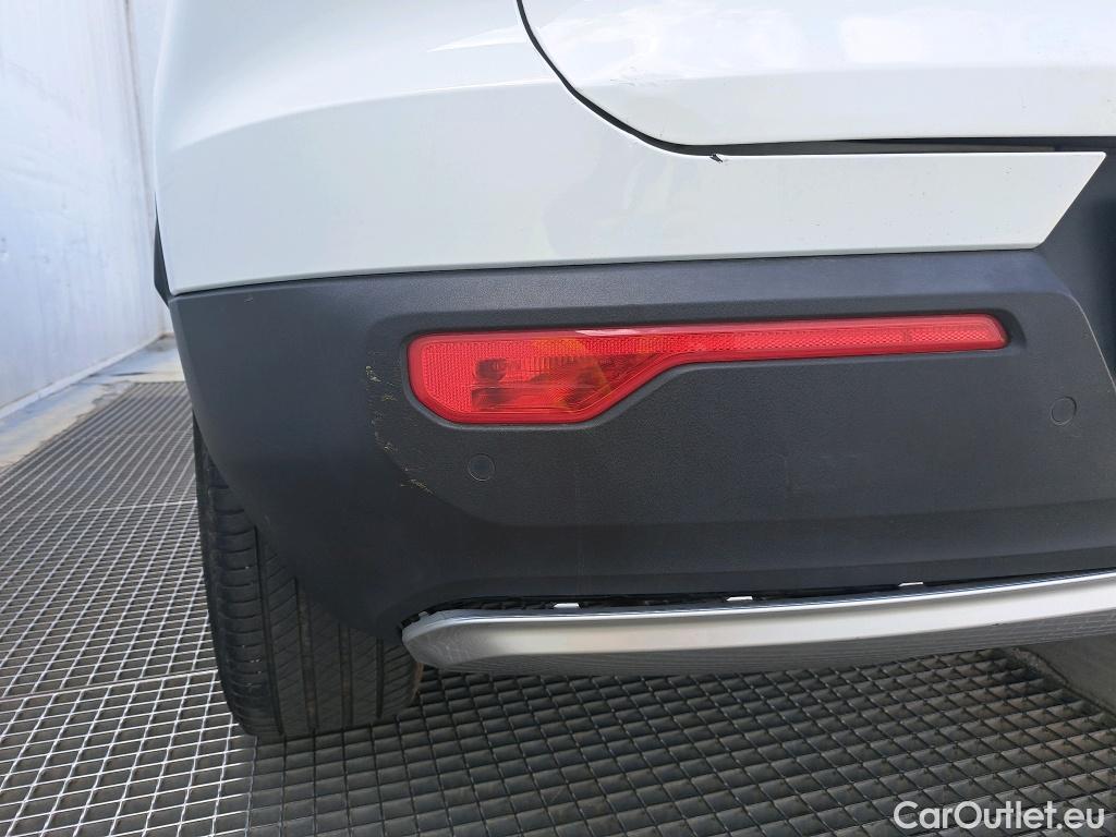  Volvo  XC 40 XC40 Momentum 2WD 1.5 T3 165CV AT8 E6dT #28