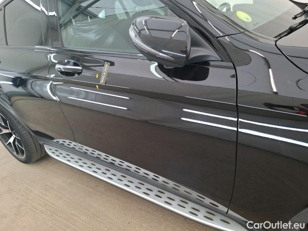  Mercedes  G-Klasee MERCEDES-BENZ GLC Coupe / 2019 / 5P / Coupé 2.0 GLC 220 D AMG LINE 4MATIC #9