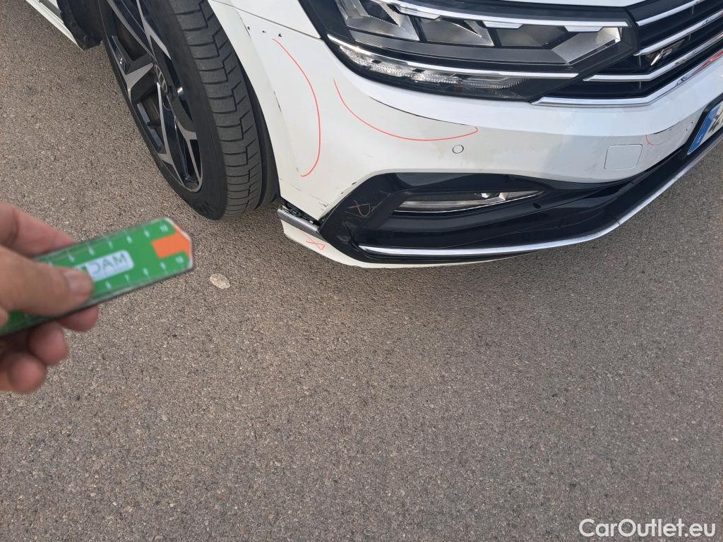 Volkswagen  Passat  Variant R-Line 2.0 190CV AT7 #24