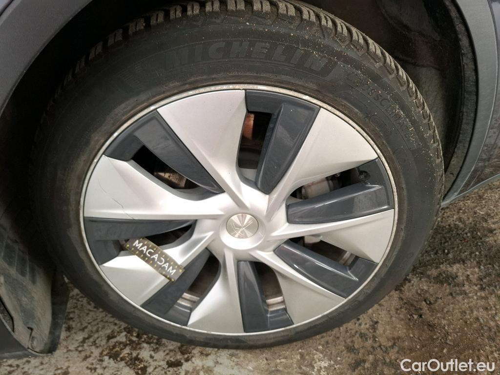  Tesla  Model Y TESLA  / 2020 / 5P / SUV Long Range Dual Motor AWD #12