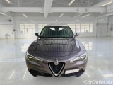  Alfa Romeo   STELVIO ALFA ROMEO / 2017 / 5P / SUV 2.2 TURBO DIESEL 190CV BUSINESS AT8 Q4 #6