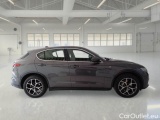  Alfa Romeo   STELVIO ALFA ROMEO / 2017 / 5P / SUV 2.2 TURBO DIESEL 210CV TI AT8 Q4 #7
