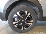  Peugeot  2008 PEUGEOT  / 2019 / 5P / CROSSOVER PURETECH 130 EAT8 ALLURE PACK S/S AUT. #19