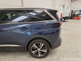 Peugeot  5008 PEUGEOT  / 2017 / 5P / SUV BLUEHDI 130 GT LINE EAT8 S/S AUT. #81
