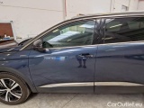  Peugeot  5008 PEUGEOT  / 2017 / 5P / SUV BLUEHDI 130 GT LINE EAT8 S/S AUT. #93