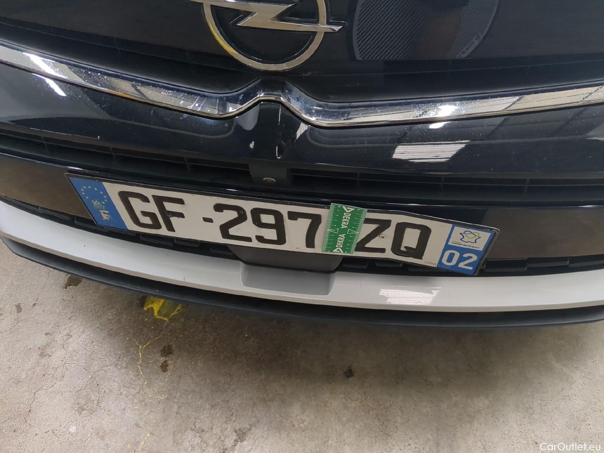  Opel   Grandland X OPEL Grandland / 2021 / 5P / SUV 1.5 DIESEL 130 ULTIMATE AUTO #17