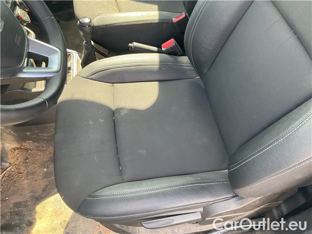  Renault  EXPRESS  1.3TCe 100 Extra #25