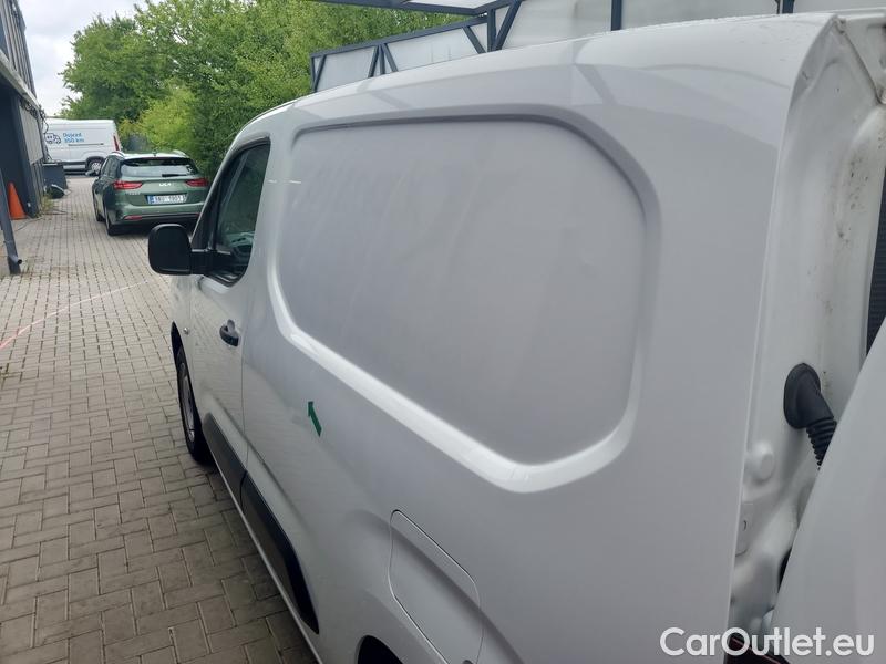  Citroen  Berlingo   (07.2018->)  BHDI 102 L1 Plus 4d #4