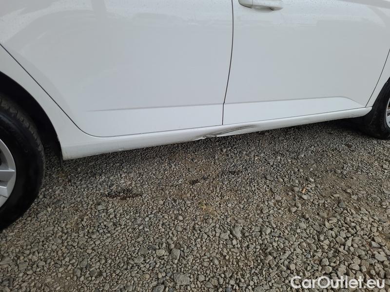  Skoda  Fabia  Combi (2015)  Com.1.0TSI 70 Style #17